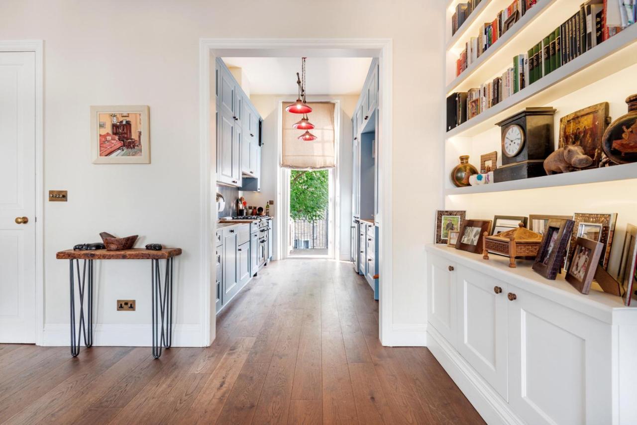 Charming Pimlico Home Close To The River Thames By Underthedoormat Лондон Екстериор снимка