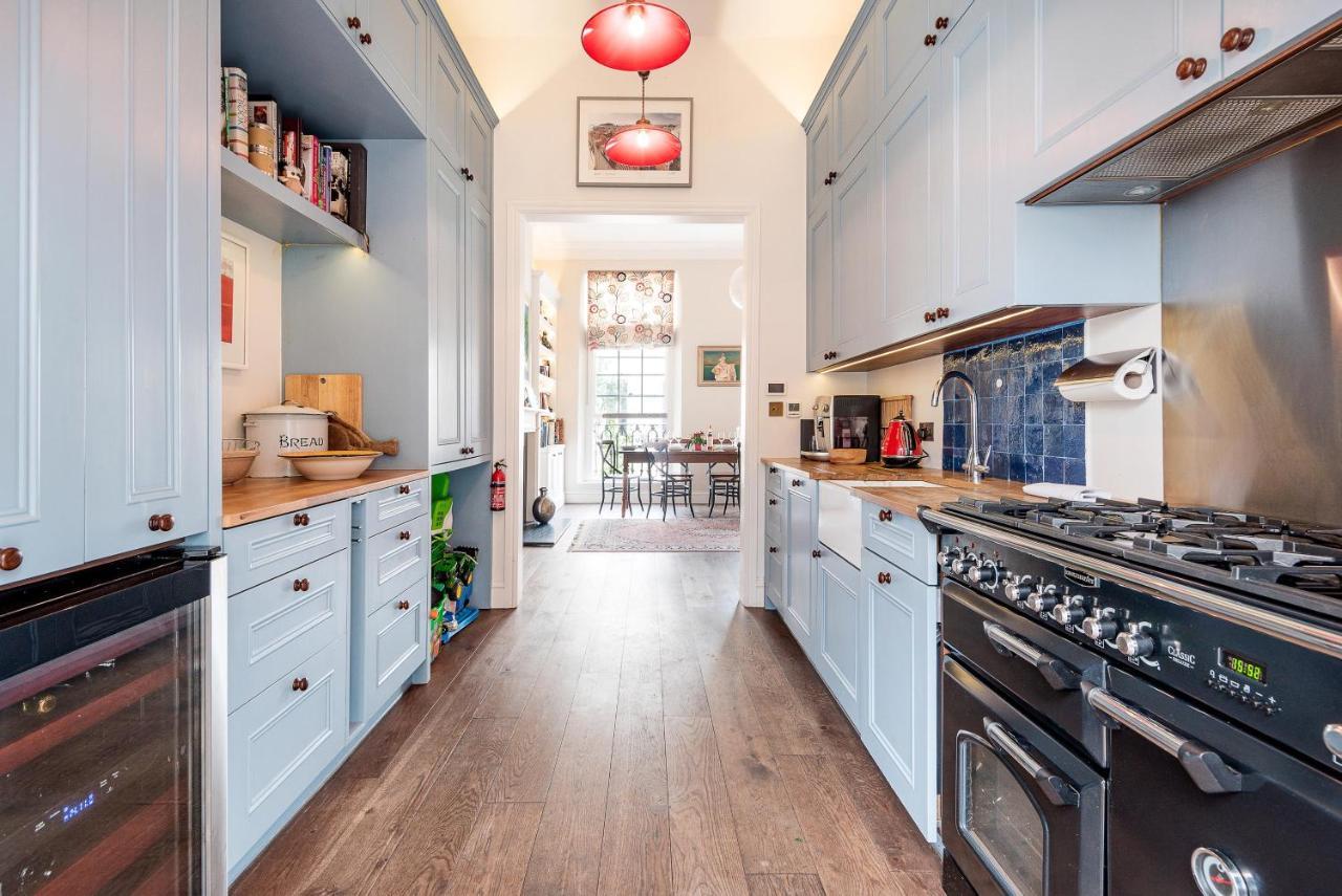 Charming Pimlico Home Close To The River Thames By Underthedoormat Лондон Екстериор снимка